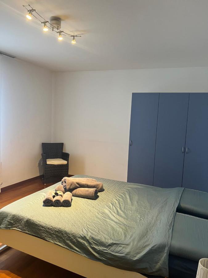Yellow House Guest House Mendrisio Buitenkant foto