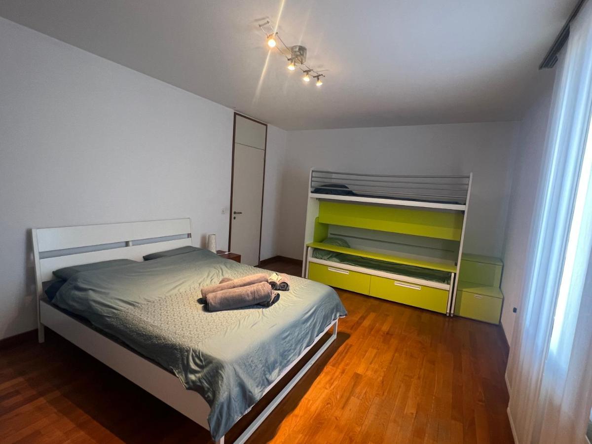 Yellow House Guest House Mendrisio Buitenkant foto