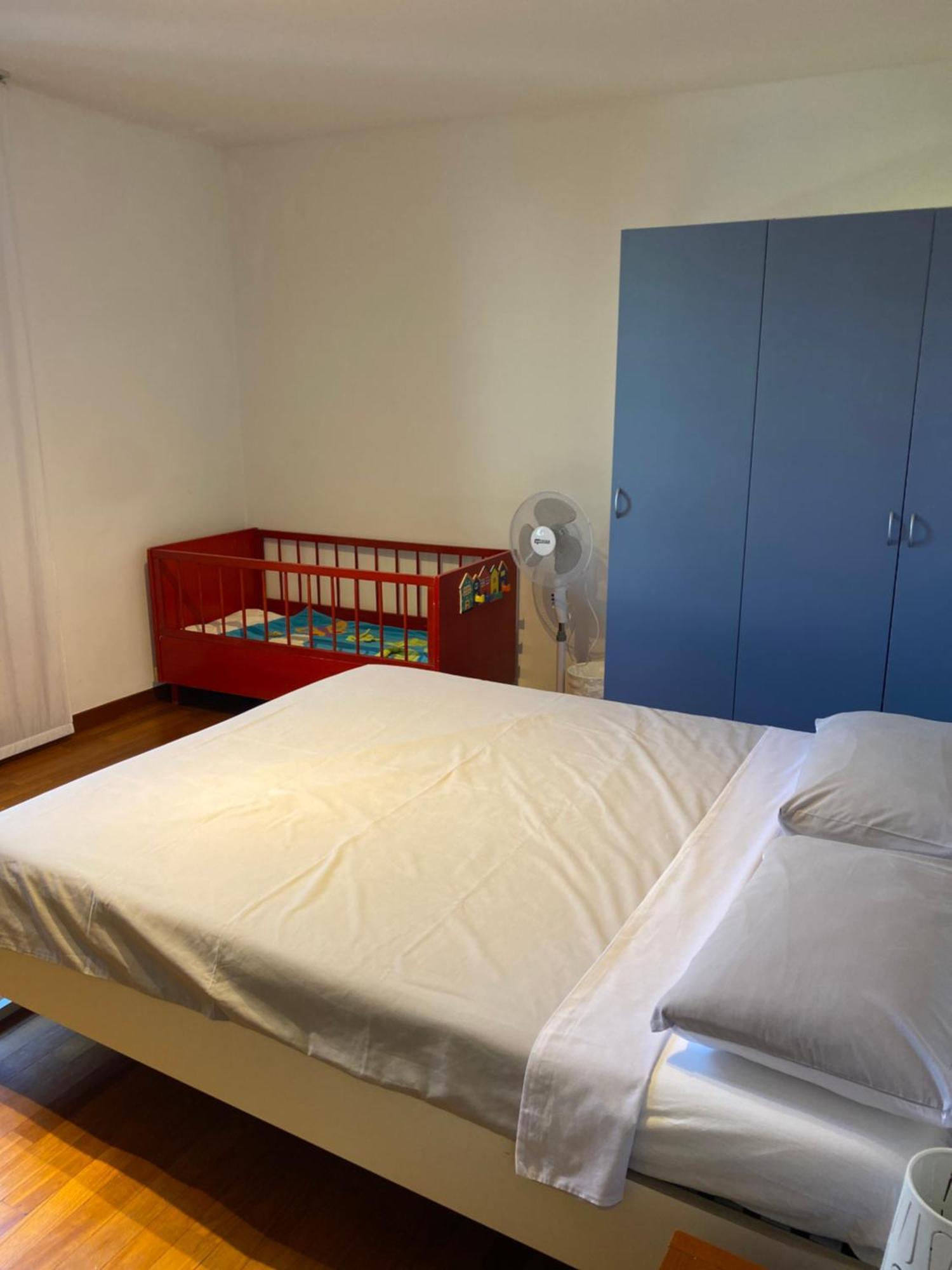Yellow House Guest House Mendrisio Buitenkant foto